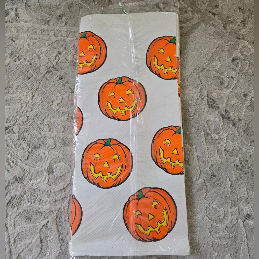 Vintage 1990s Halloween Pumpkin Paper Table Cover 54